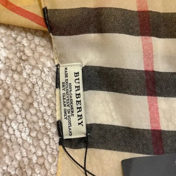 Burberry Beige and Black Checkered Scarf - Picture 4 of 5